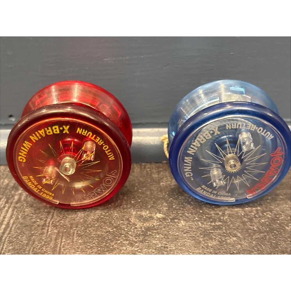(2) VIntage Omega Red & Blue X-Brain Wing Auto Return Yoyo 1999  Read Descrip